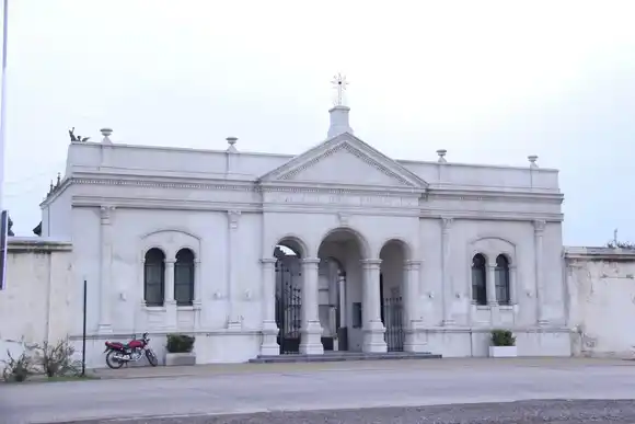 Este domingo se celebrará misa en el Cementerio Municipal