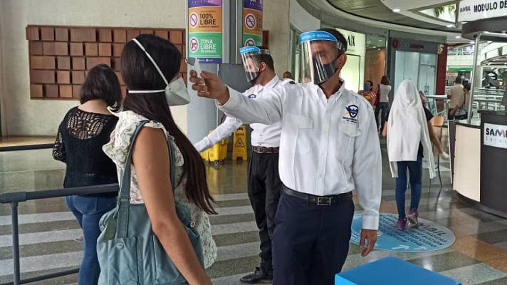CENTROS COMERCIALES EN CRISIS: escasez de gasolina golpea al sector