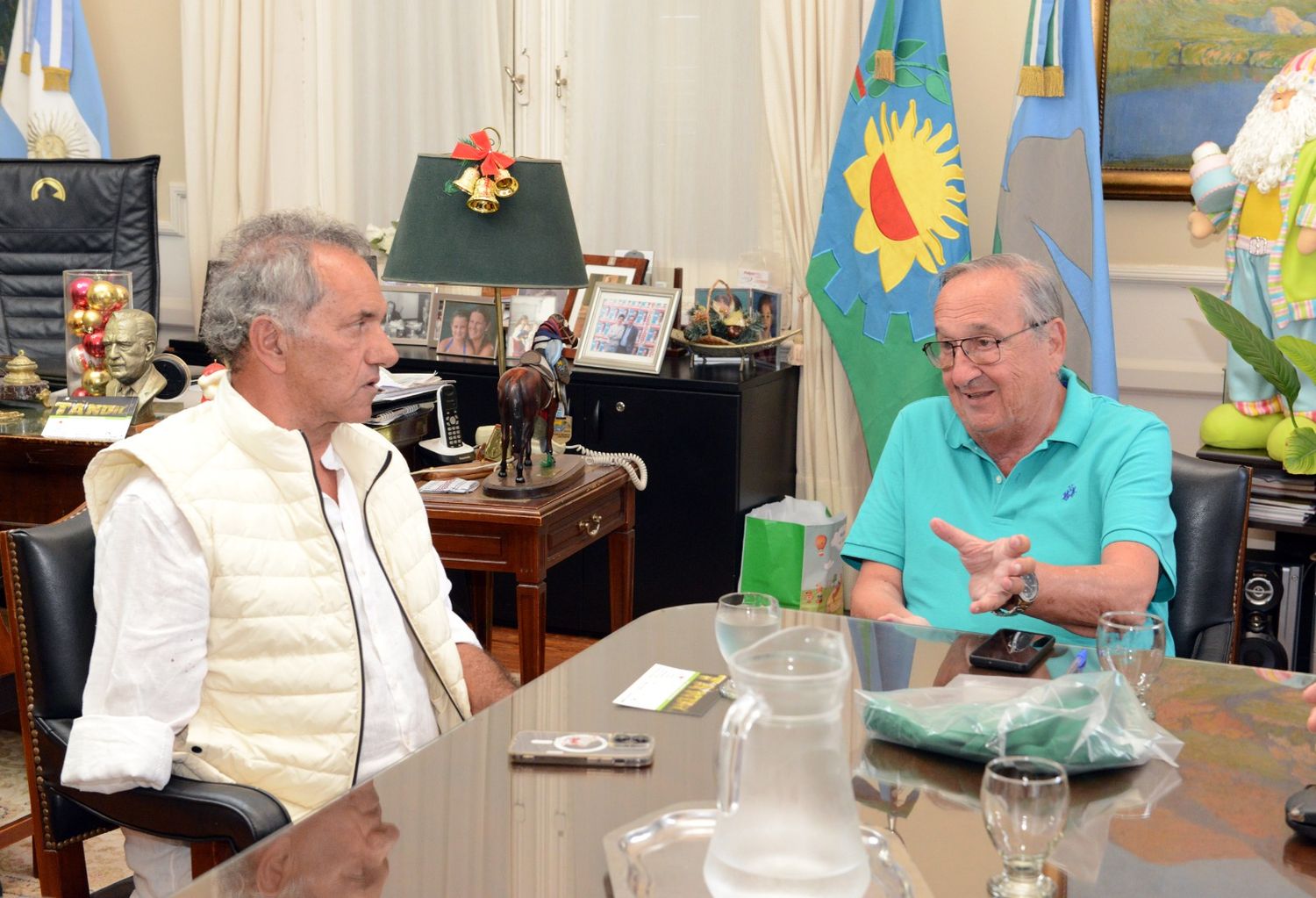 Con el pedido de retomar obras claves para la ciudad, Lunghi se reunió con Scioli en Tandil