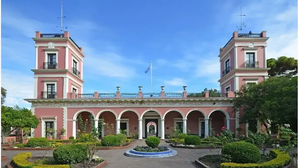 El gobierno provincial abordó el estado de las obras en el Palacio San José