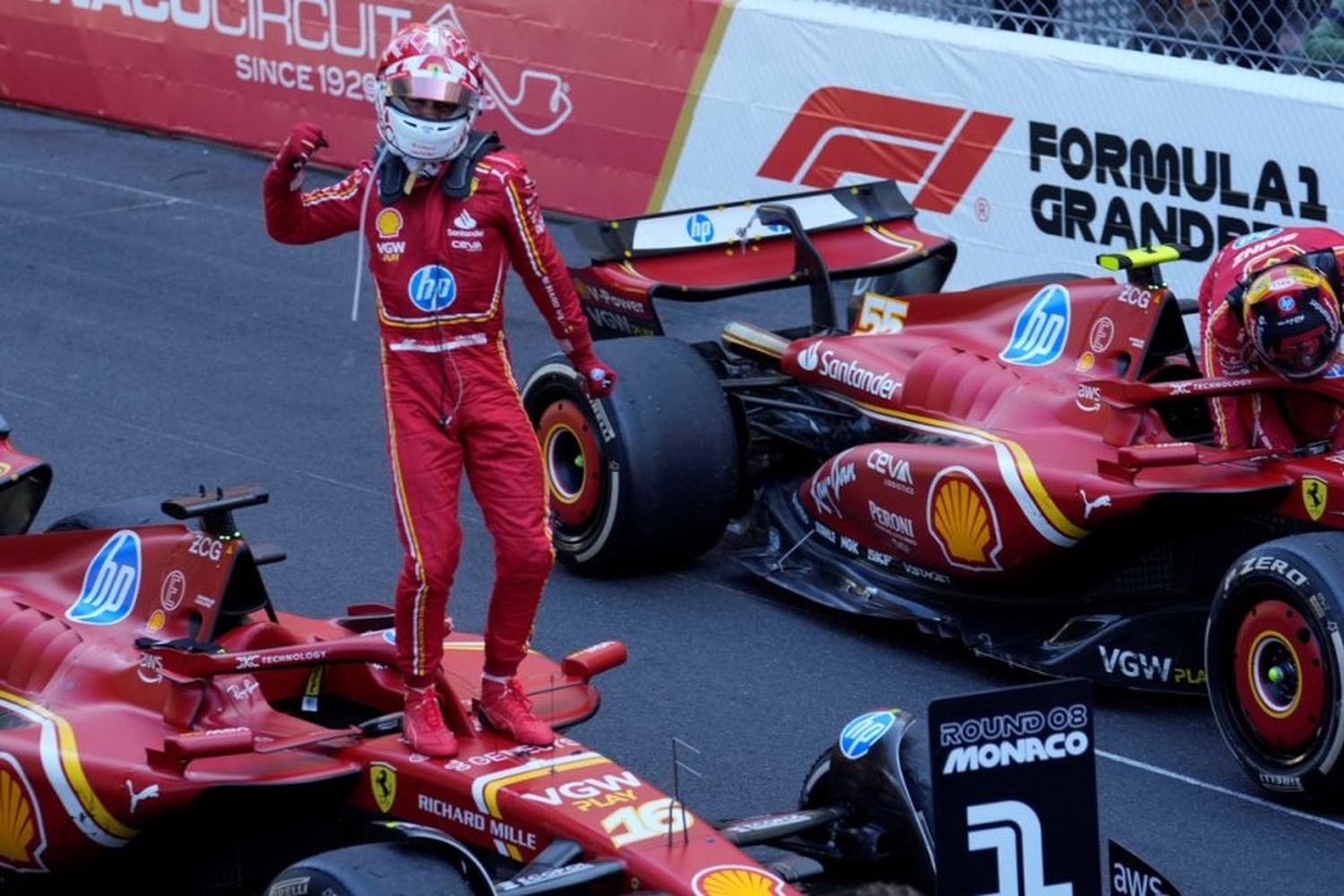 Leclerc selló un fin de semana perfecto y ganó el Gran Premio de Monáco