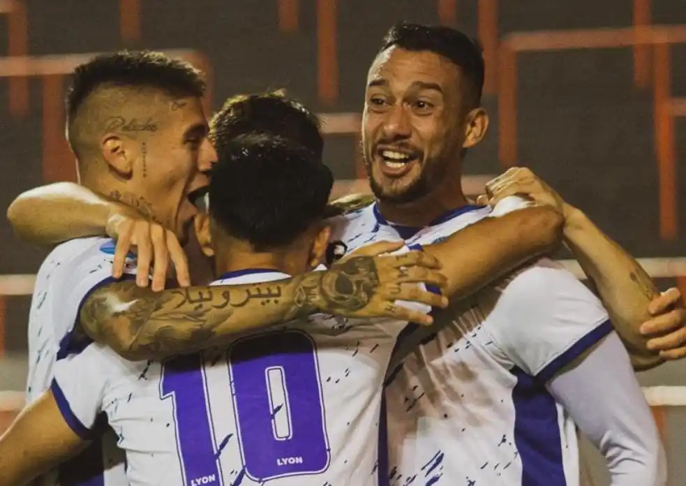 Alvarado tendrá cambios para enfrentar a Atlanta