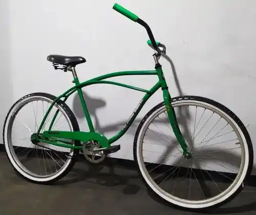 Dejó la bicicleta en una casa para "ir a vender comida a la plaza" y nunca más volvió