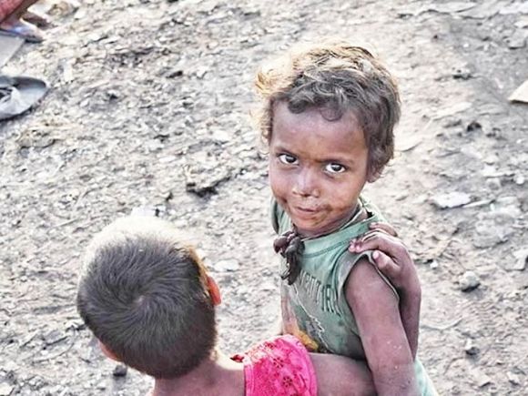 La Santa Sede quiere que el dinero de las  armas llegue a los más pobres