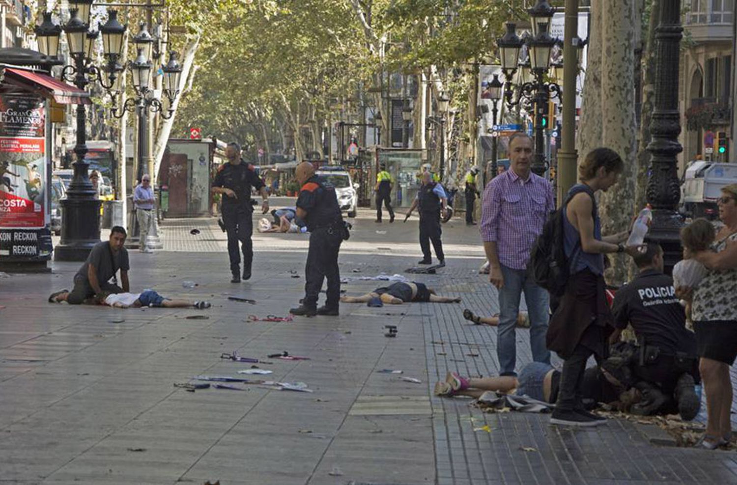 Atentado en Barcelona: 13 muertos y más de 100 hospitalizados