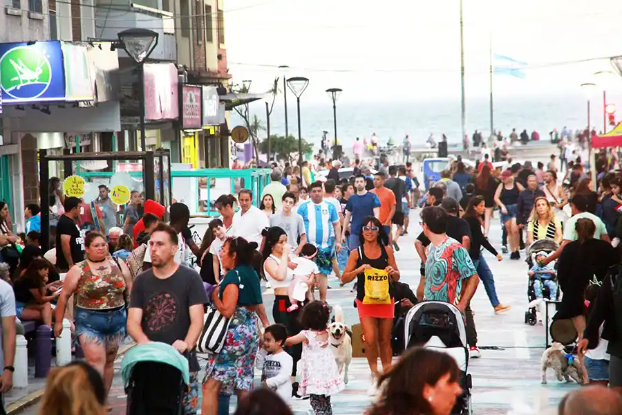 Turismo. Comenzó la segunda quincena