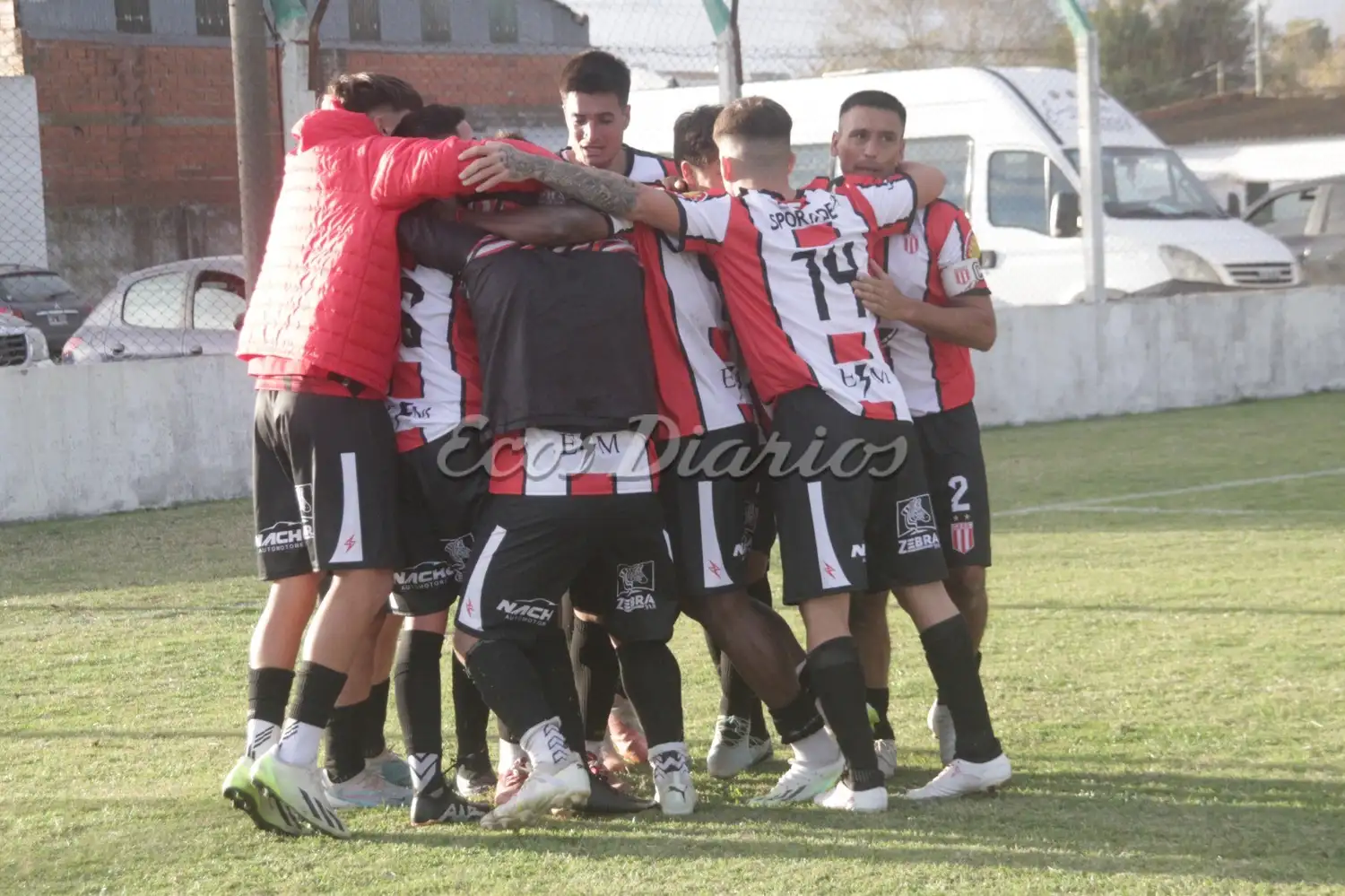 Secuencia del gol de Sportivo San Cayetano desde los pies de Mauro García - 3