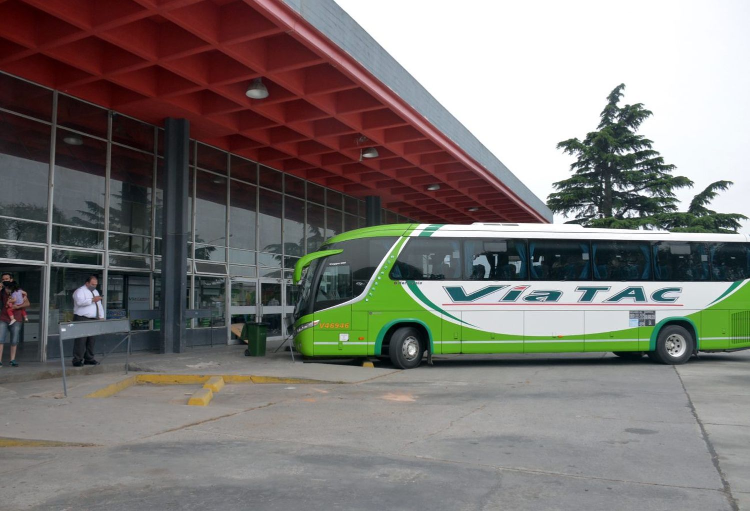 Hoy vuelven a funcionar en la ciudad los servicios de micros de larga distancia