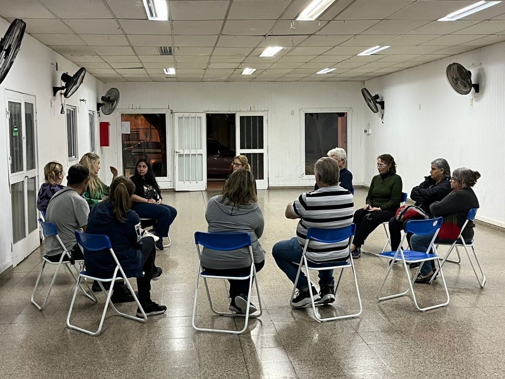 Reunión con vecinos del barrio Belgrano
