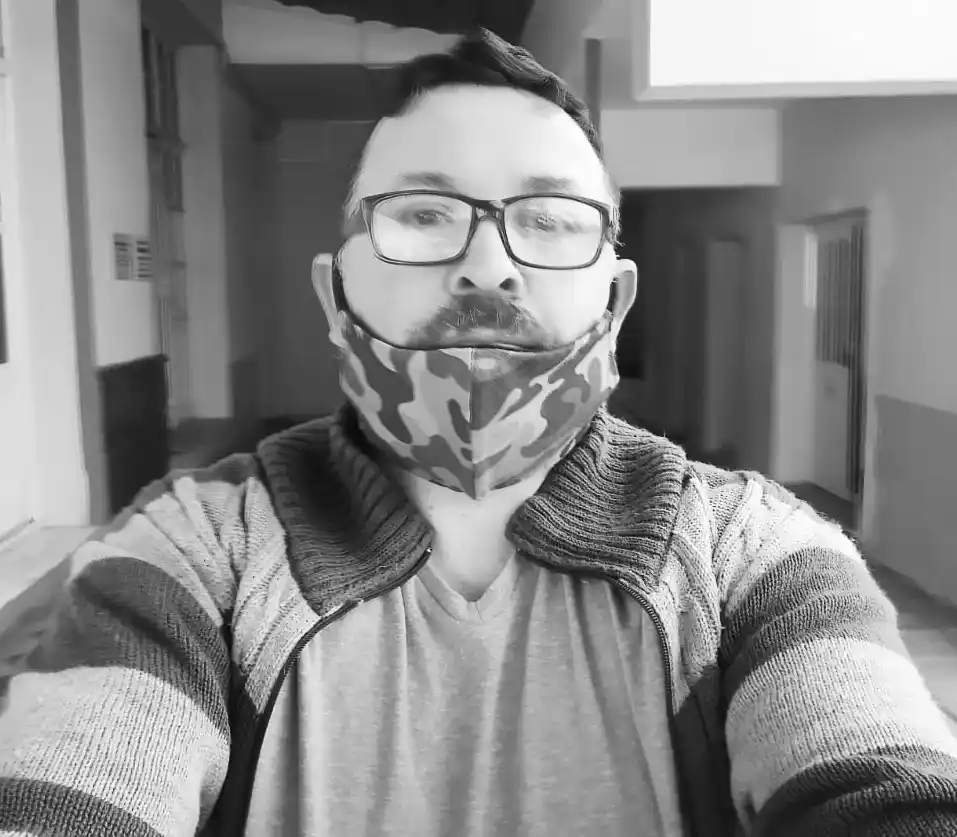 Debemos hablar de un cursado bimodal y no virtual, “porque hoy hay un órgano muy importante que es la escuela abierta”