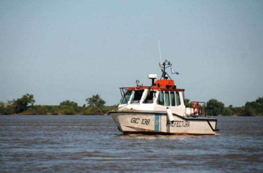 Prefectura busca intensamente al joven desaparecido en el río Paraná