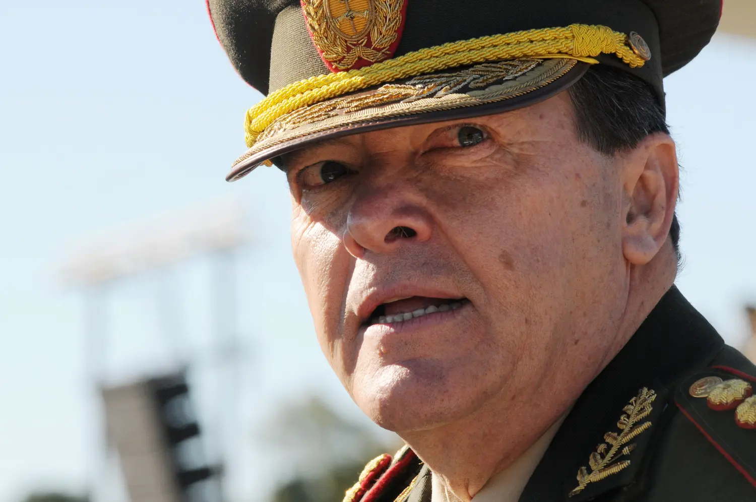 Milani presentó su pase a retiro del Ejército por "razones personales"