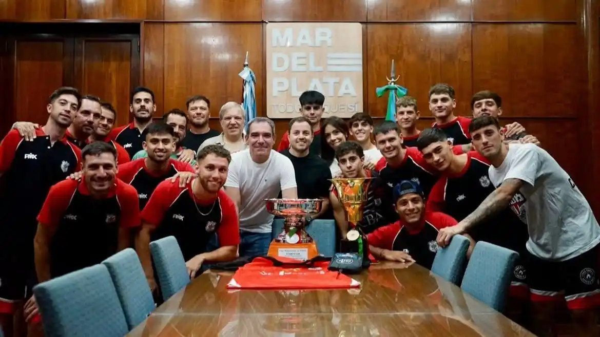 Neme recibió a los súper campeones