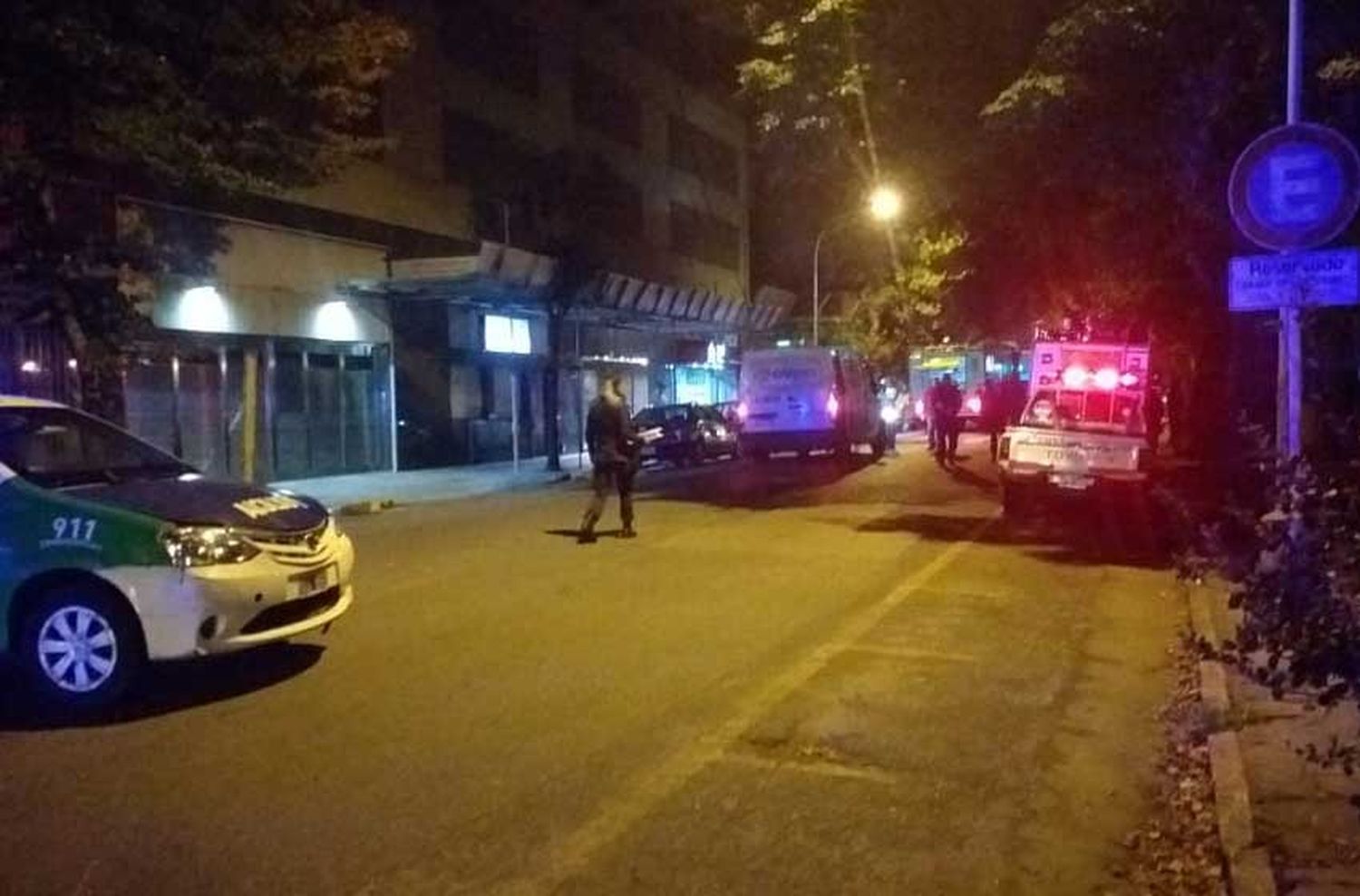Un hombre murió tras un voraz incendio en un departamento del centro