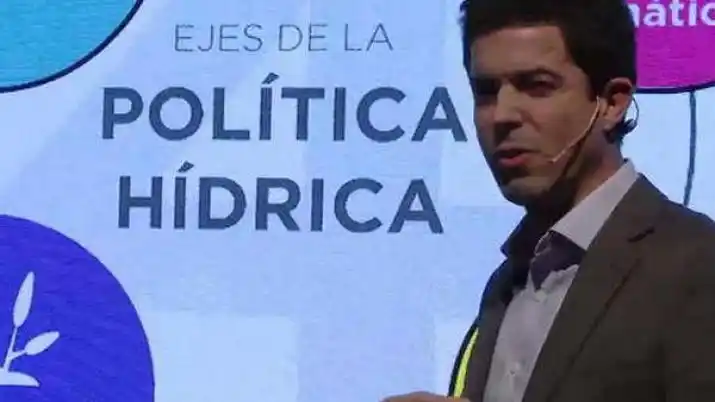 Nación afirma que los holandeses creen viable la hidrovía