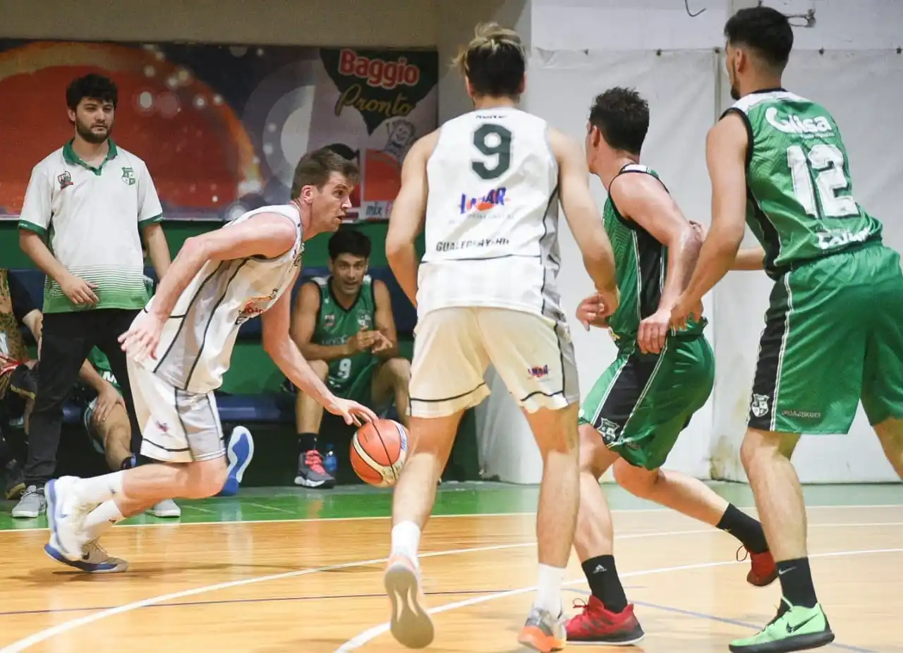 Racing perdió de local y Luis Luciano no detiene su marcha invicta