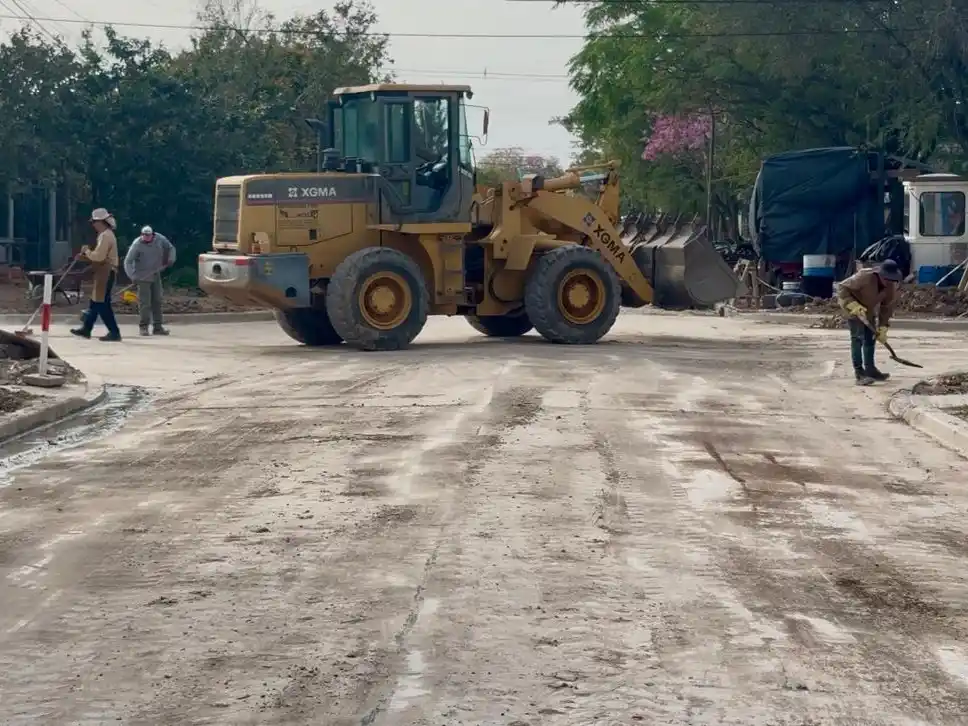 Avanza la pavimentación en la calle Martín Rodríguez
