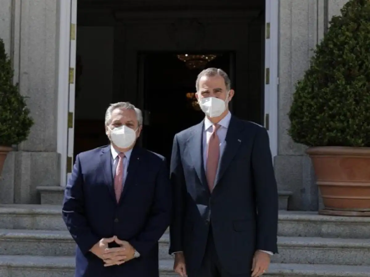 Alberto se reúne con el Rey Felipe VI y Pedro Sánchez
