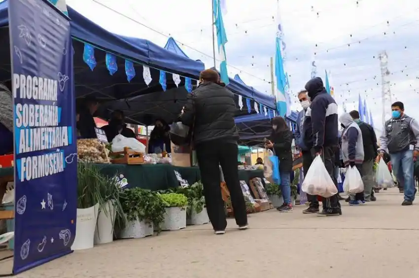 Soberanía alimentaria formoseña llegó por primera vez a Laguna Blanca