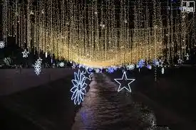 El contraste de Maduro: ¡Luz para unos, oscuridad para otros!