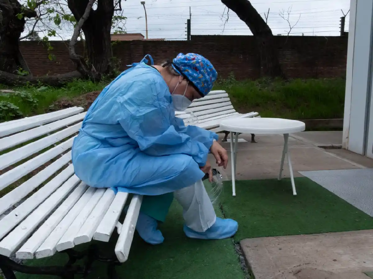 La Argentina superó las 10.000 muertes por coronavirus