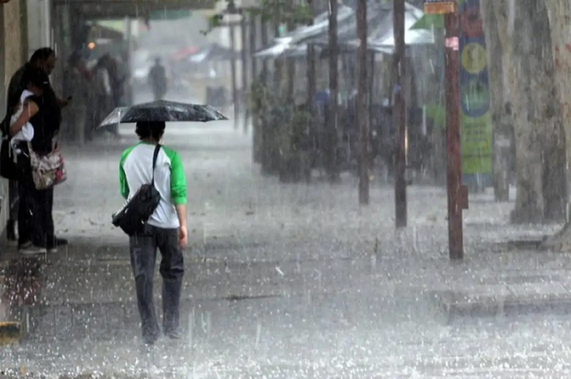 Toda la provincia bajo alerta amarrillo por tormentas