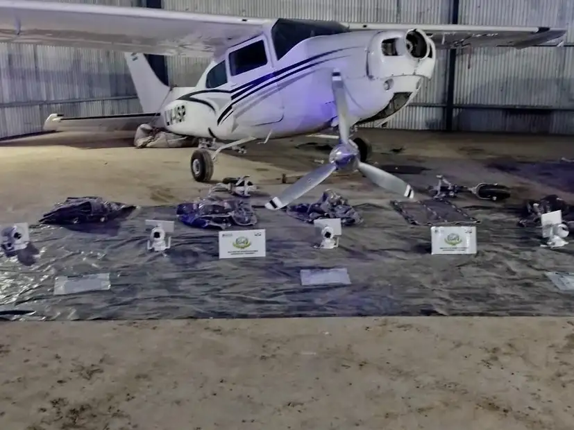 La avioneta aterrizó forzosamente en Arequito, ubicada a unos 100 kilómetros al oeste de la ciudad de Rosario.