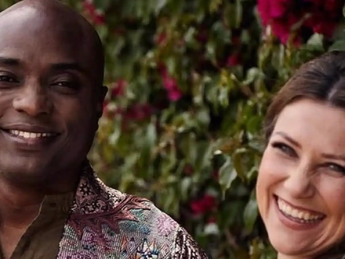 La princesa de Noruega dejó el título de nobleza por un chamán