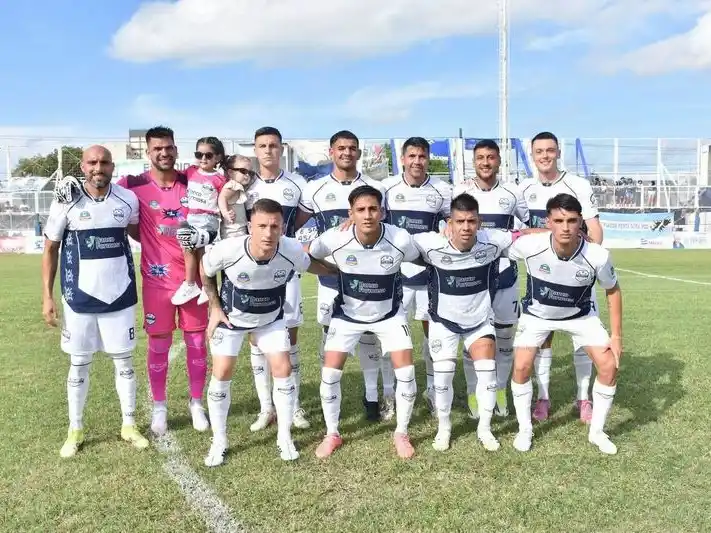 San Martín recibe a Tucumán y
Sol visita a Sarmiento de La Banda