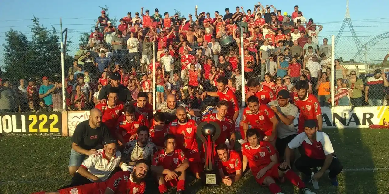 Central Larroque se consagró campeón del Clausura y clasificó a la Copa Entre Ríos