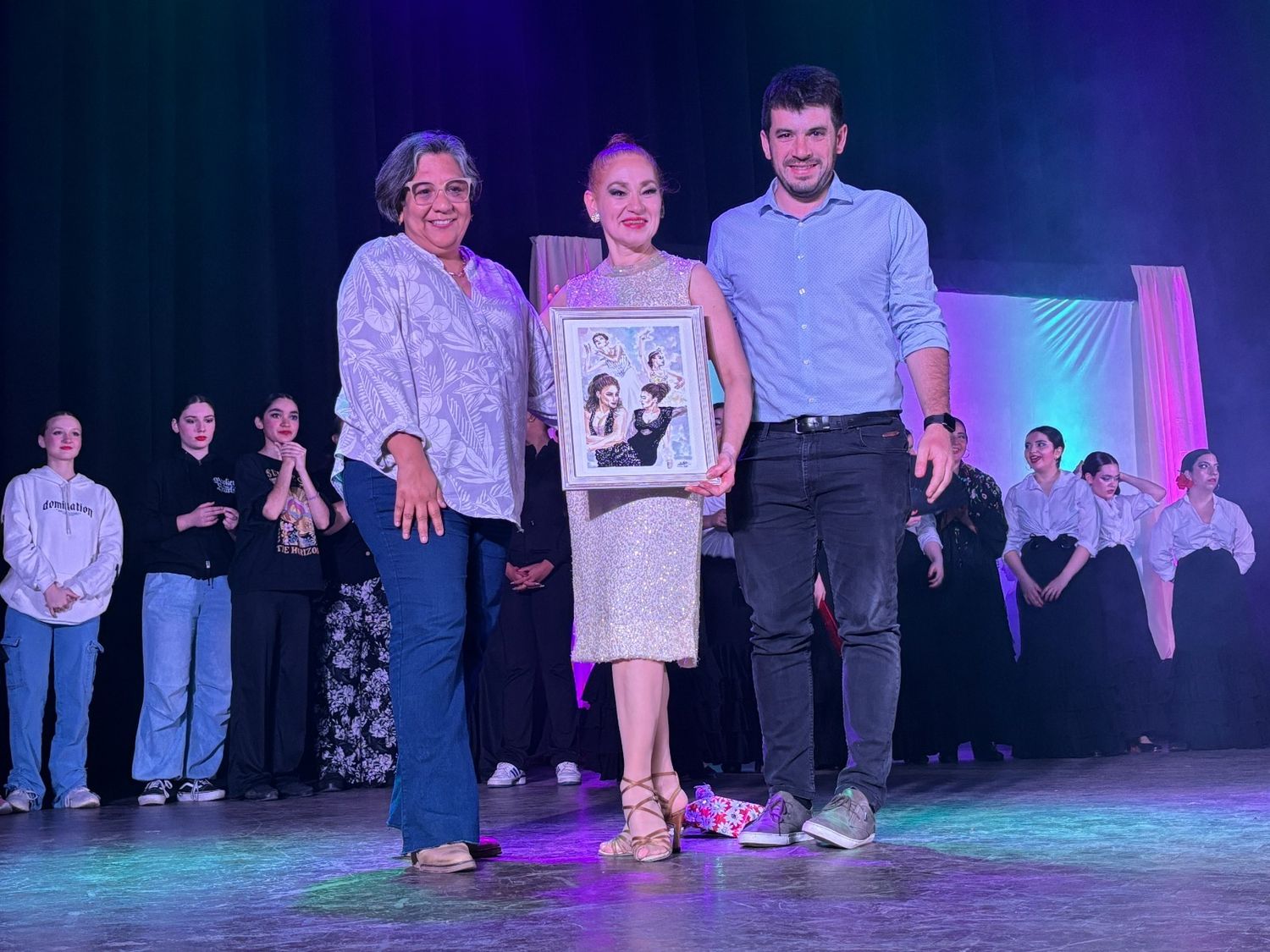 Susana Bosio recibió una distinción de parte del intendente y la Secretaria de Desarrollo Cultural.