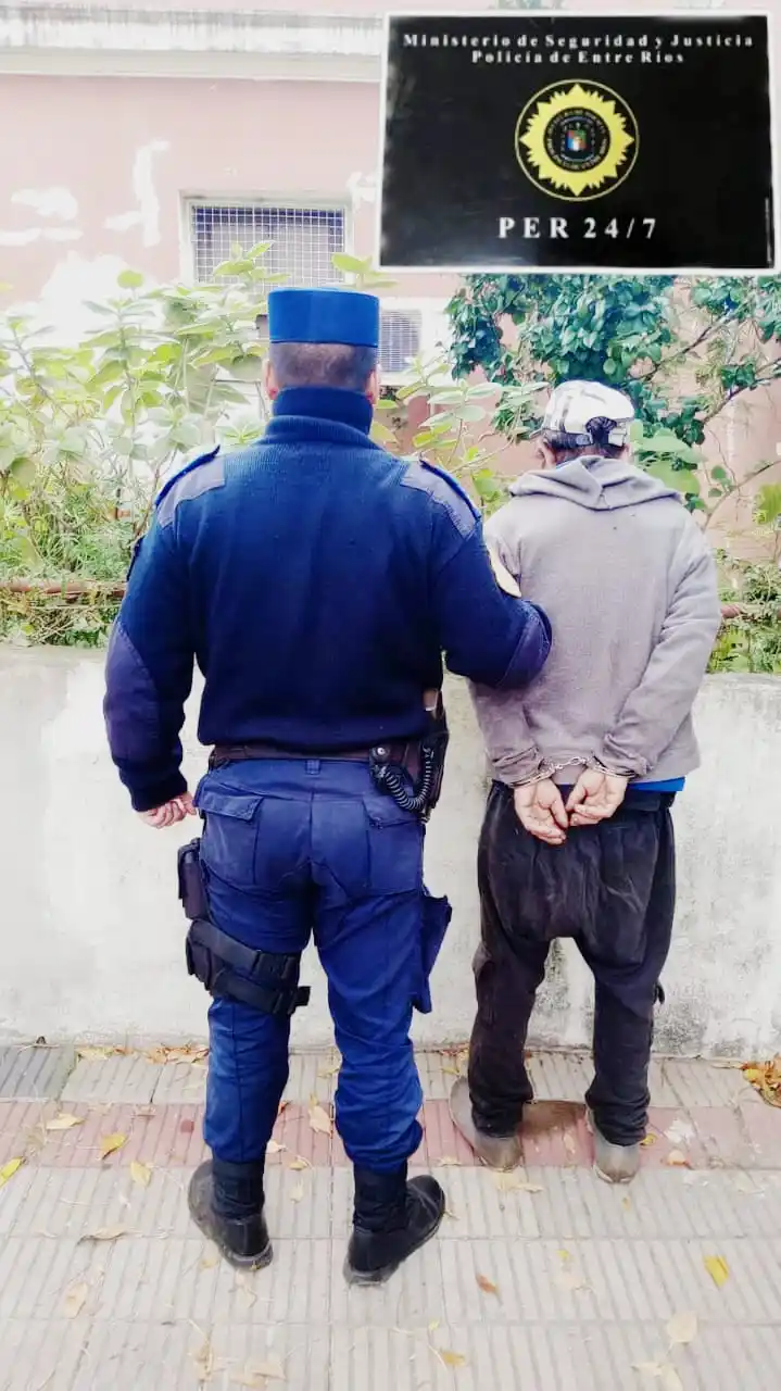 Detuvieron a un hombre con elementos robados en su poder