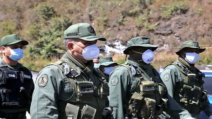 Los rebasó la pandemia: régimen oculta cifras de COVID-19 entre miembros de la FAN