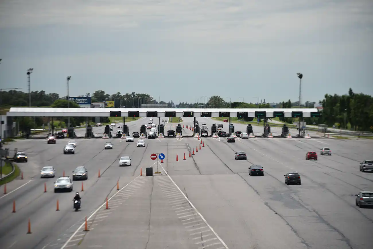 Peaje a Carlos Paz. Movimiento en la ciudad de Córdob