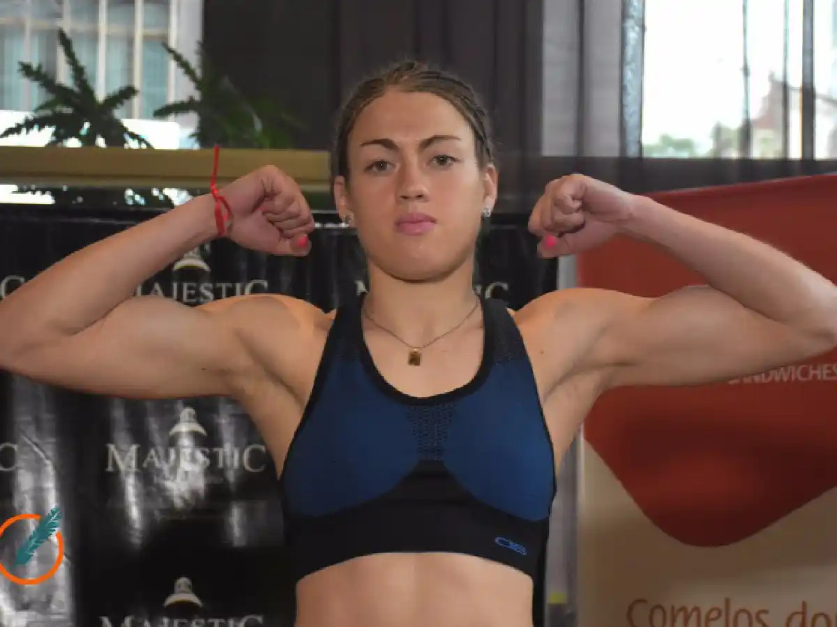  Bermúdez expone su corona en México