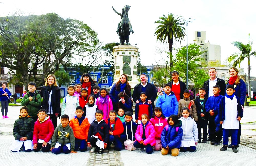 La Escuela Nº 53 San Martín participó del programa cultural “Concordia Late la Patria”