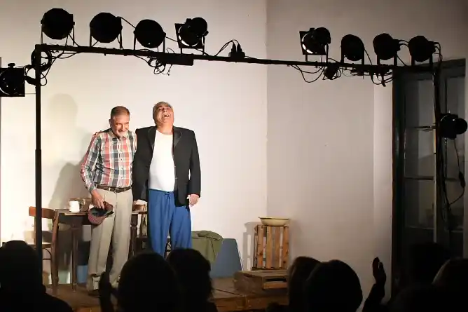 Última función de noches de teatro de verano en el Patio de Casa de Casco