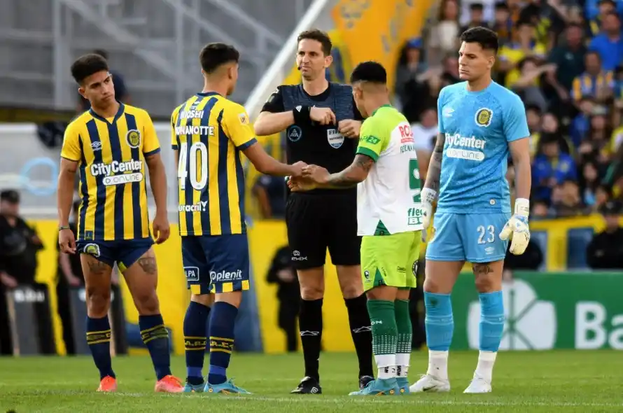 Rosario Central repartió puntos con Defensa y Justicia en Arroyito