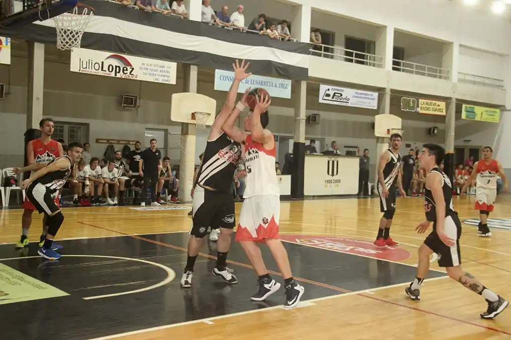 Independiente pisó fuerte en Coronel Suárez