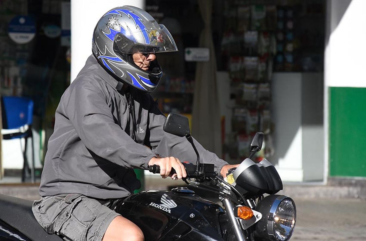 Motociclistas convocan a una manifestación en el Monumento para protestar contra la inseguridad