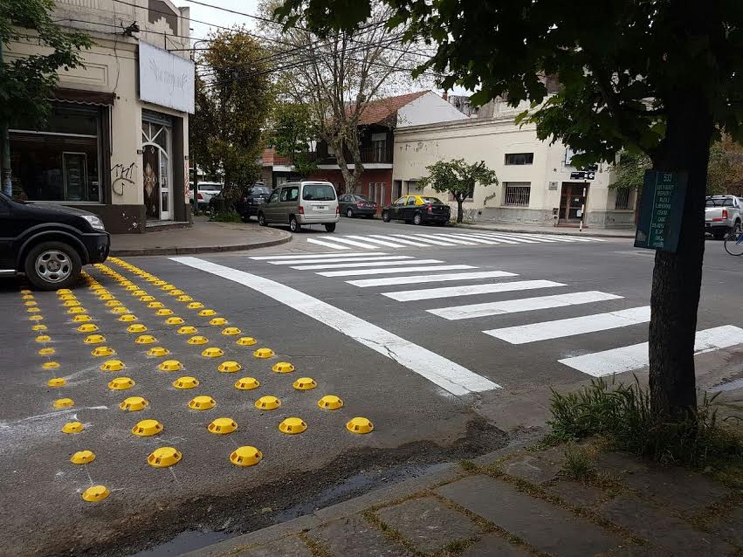 Realizan trabajos de Seguridad Vial y reconstrucción de pavimentos