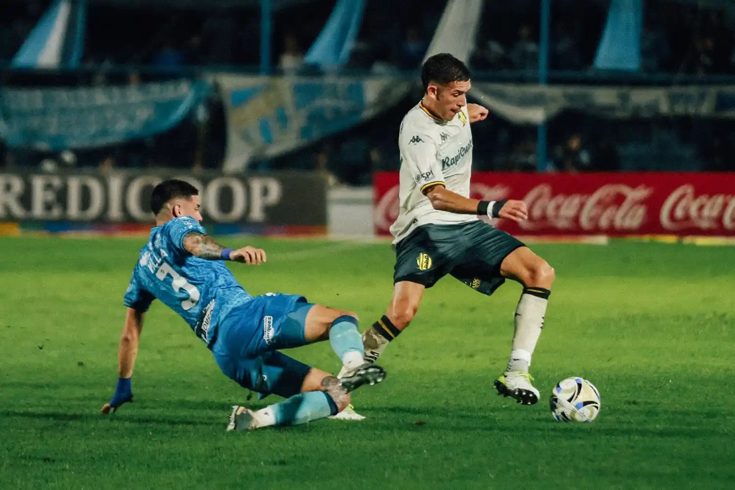 Aldosivi rescató un punto en Tucumán tras empatar con Atlético