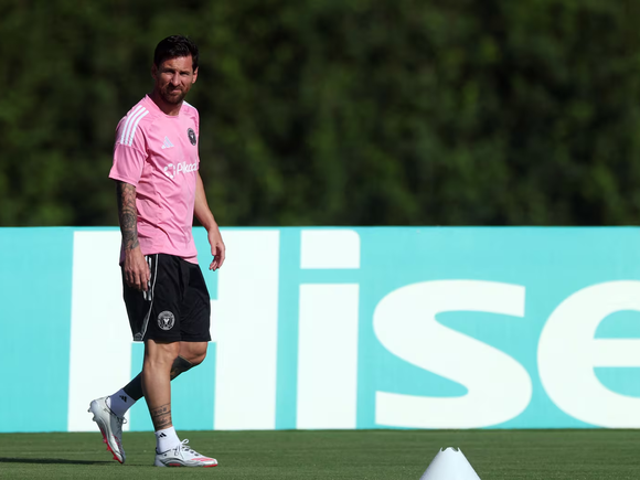 Alarma y alivio: Messi encendió las dudas en la práctica, pero Mascherano confirmó que será titular