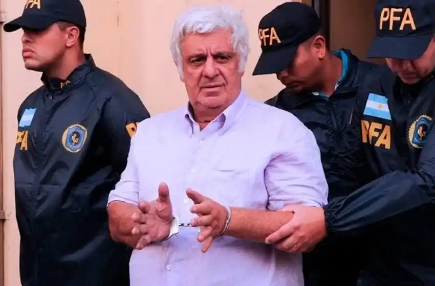 Alberto Samid declaró, se disculpó y justificó su viaje a Belice: «Entré en pánico»
