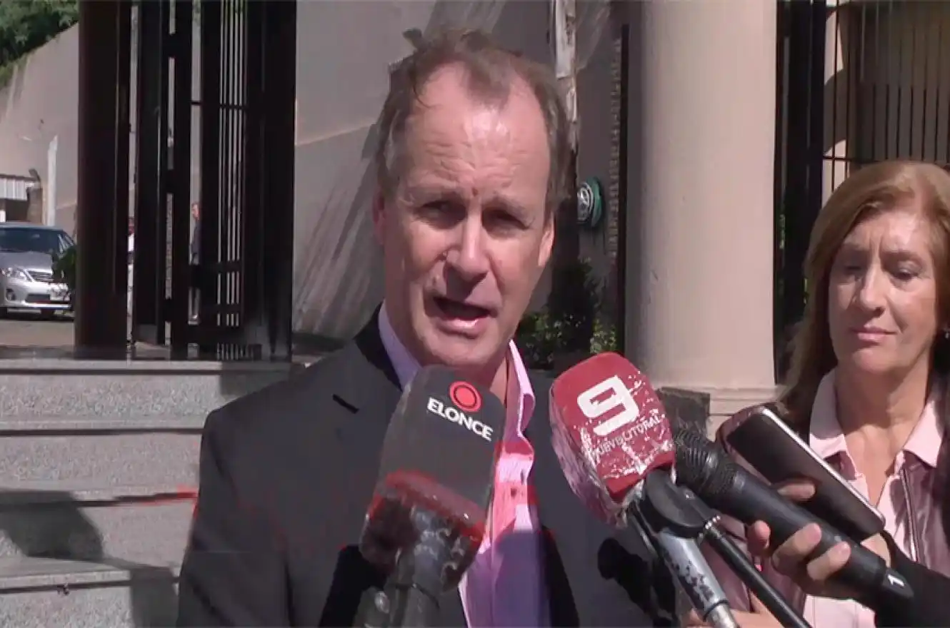 Sobreseyeron a la joven rosarina que instigó a agredir al gobernador Gustavo Bordet