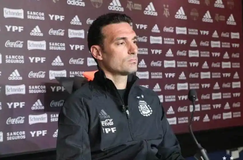Scaloni confirmó el equipo para visitar a Perú