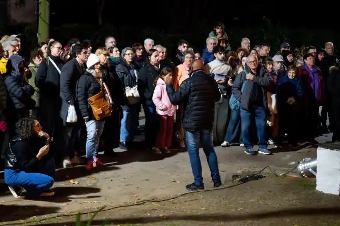 La Capilla de los Negros volvió a emocionar con sus visitas dramatizadas