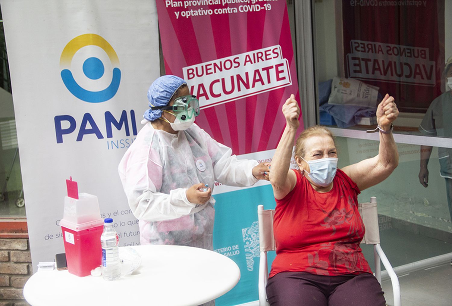 The Lancet publicó un estudio de PAMI y el CONICET sobre la eficacia de las vacunas anti Covid en adultos mayores