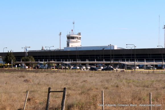 El aeropuerto de Rosario cerrará un día y medio por obras