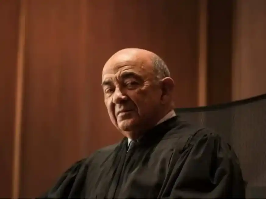 Alvin Hellerstein sigue en funciones con 92 años.